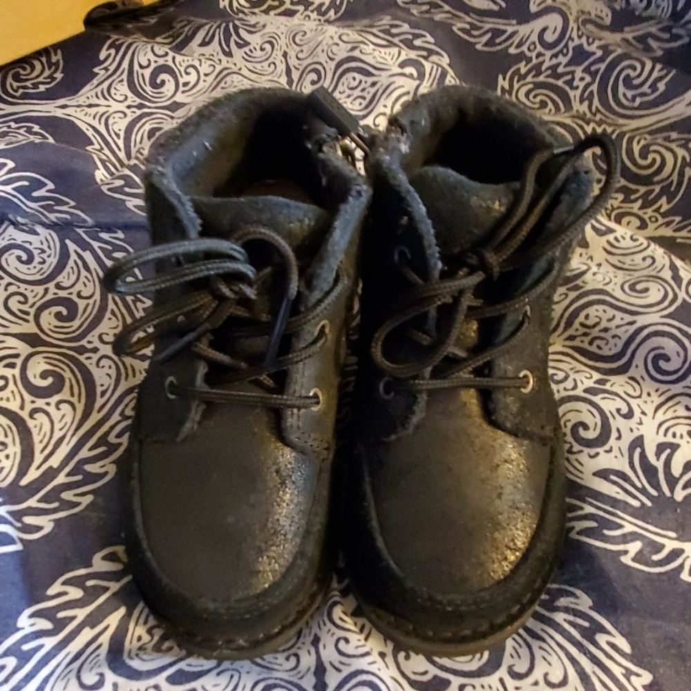 Ugg Boots Boys 7c